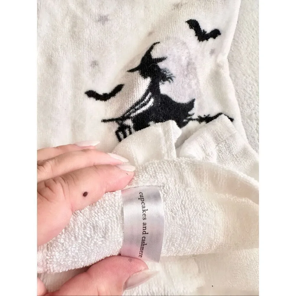 cupcakes & cashmere cupcake cashmere